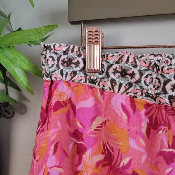 NEW Sundance PM Leia Pink Cropped Floral Lightweight Cuffed Pull Up Ankle Pants - Picture 5 of 9